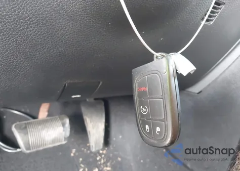 2014 Ram 1500 Sport из США, поврежденный, VIN 1C6RR6HT8ES154232